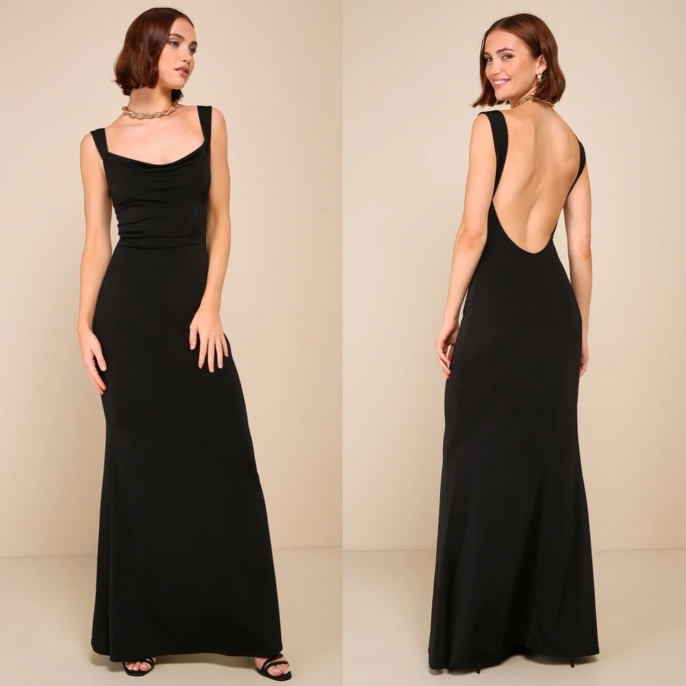Elegant Black Sleeveless Gown